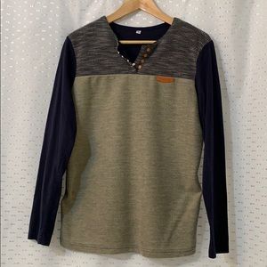 Logeeyar-Casual Long Sleeve Tee EUC